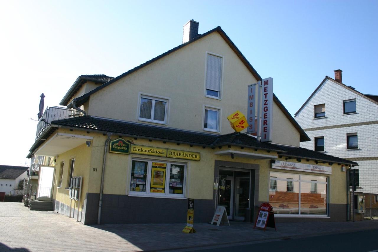 Fawiga Monteurwohnung Karben Dış mekan fotoğraf